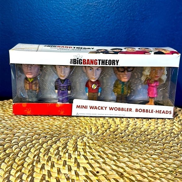 New in Box Funko The Big Bang Theory Mini Wacky Wobbler Bobble-Heads - Picture 3 of 6